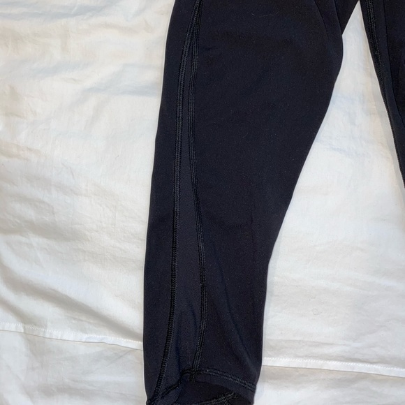 Cropped Lululemon Leggings - Picture 3 of 3